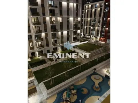 Izdavanje, trosoban stan, 76m², Savski Venac, Beograd - image 13