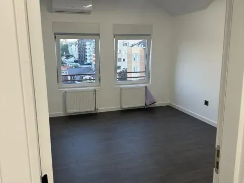 Prodaja, četvorosoban stan, 91m², Banatić, Novi Sad Sve Podlokacije - image 10