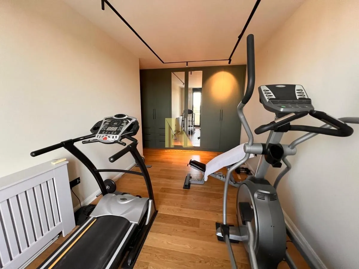Sale, four bedroom apartment, 135m², Bulevar patrijarha Pavla, Novi Sad Sve Podlokacije