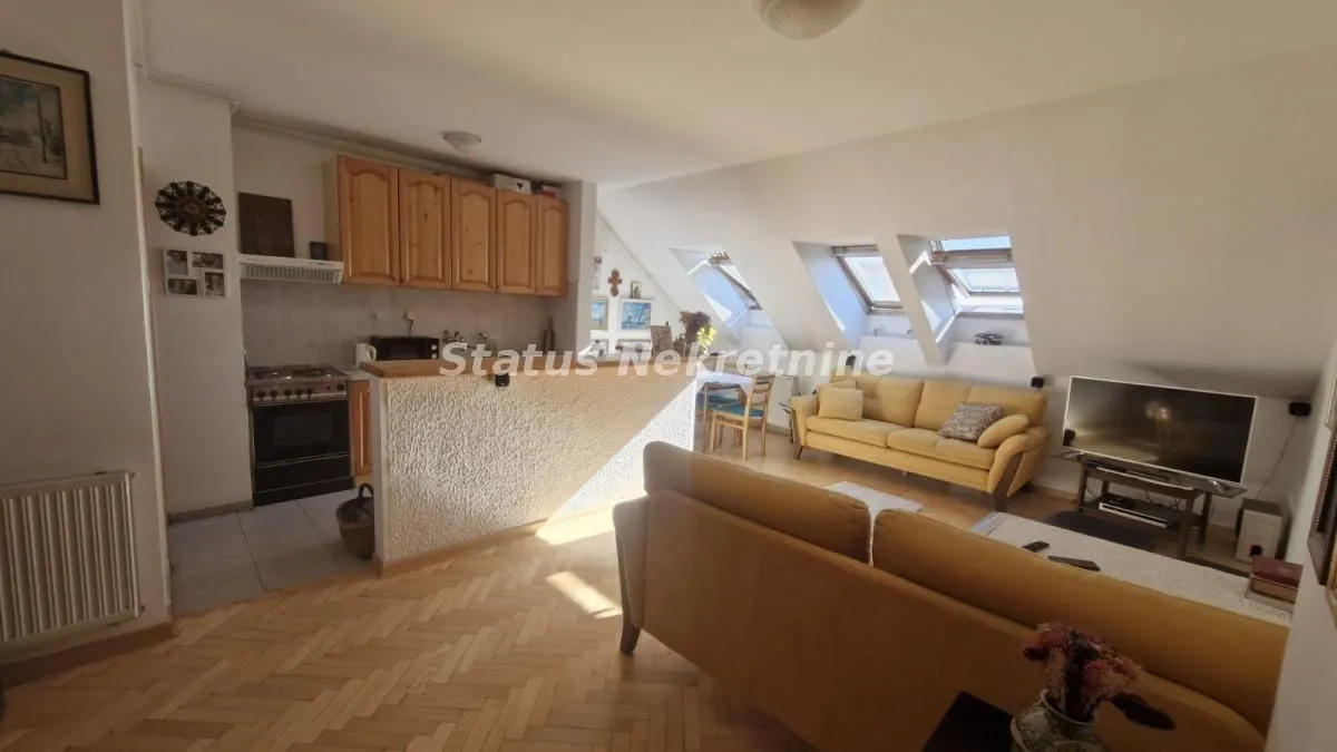 Prodaja, trosoban stan, 68m², Nova Detelinara, Novi Sad Sve Podlokacije