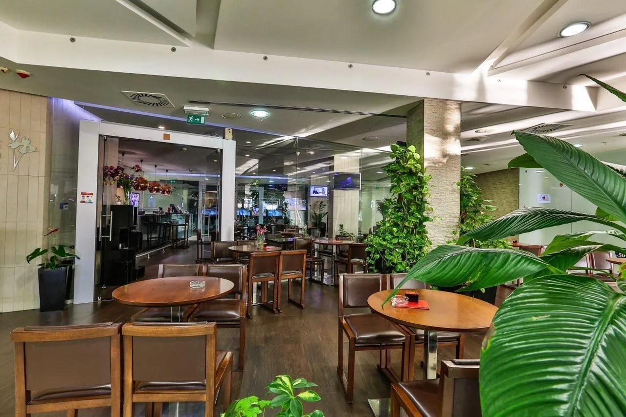 Prodaja, poslovni prostor, 145m², Budva, Crna Gora