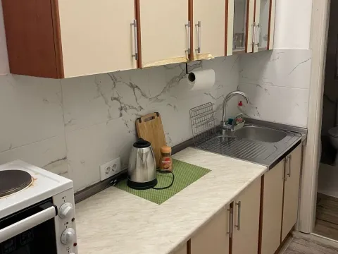 Izdavanje, garsonjera, 27m², Centar, Podgorica - image 5