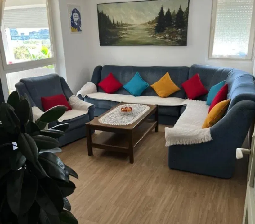 Prodaja, dvosoban stan, 77m², Blok 5, Podgorica