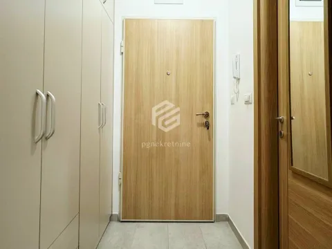 Izdavanje, stan, 30m², Stari Aerodrom, Podgorica - image 7