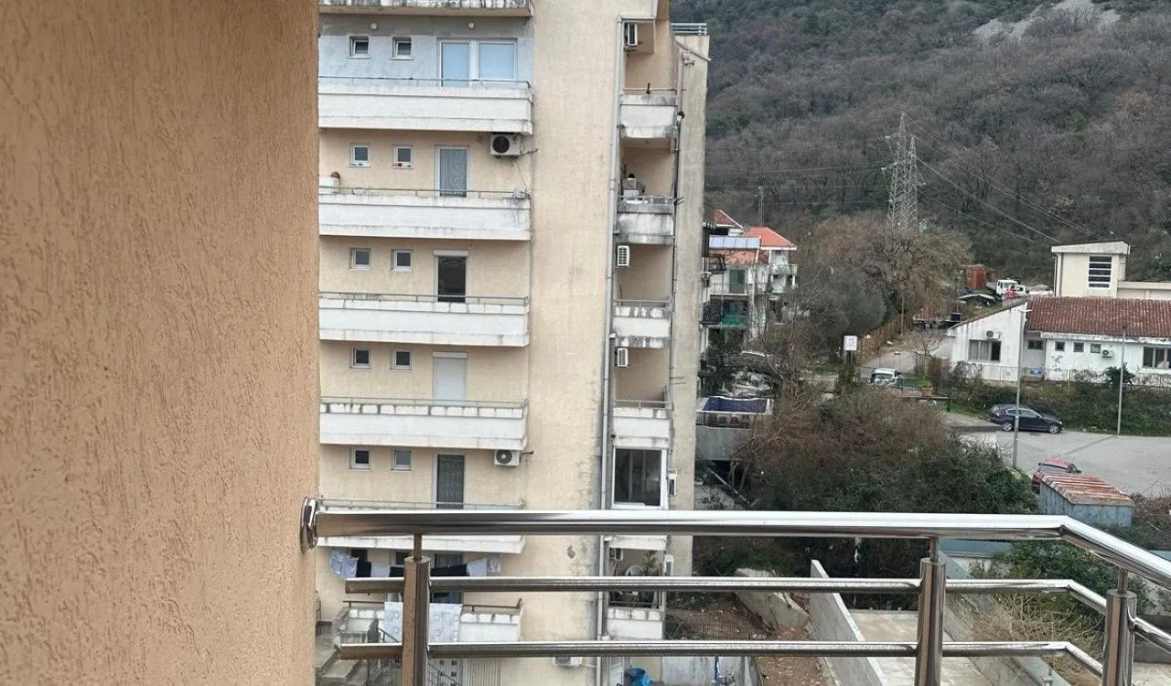 Sale, one bedroom apartment, 49m², Podkošljun, Budva