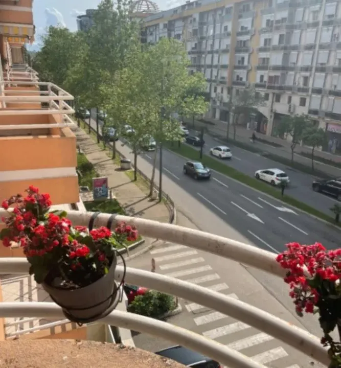 Prodaja, trosoban stan, 104m², Preko Morače, Podgorica