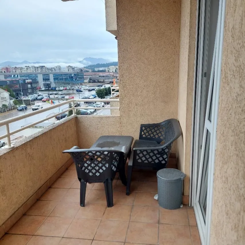 Rent, one bedroom apartment, 47m², Stari Aerodrom, Podgorica