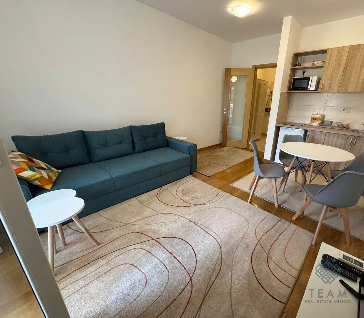 Rent, studio apartment, 26m², Blok 6, Podgorica