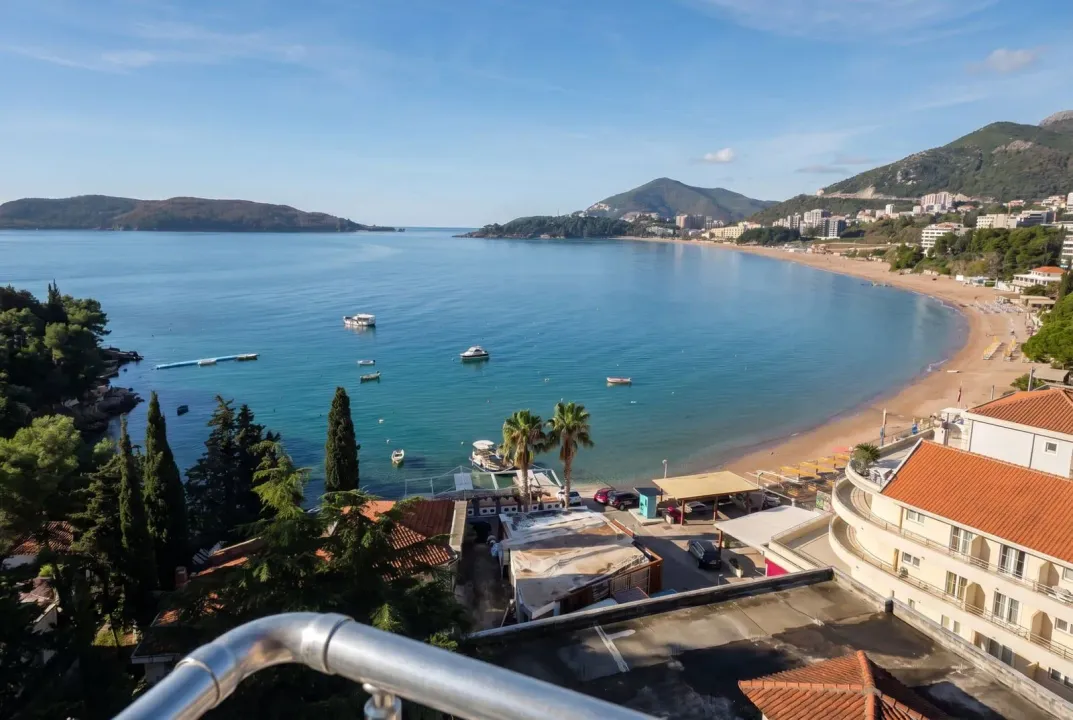 Sale, two bedroom apartment, 45m², Rafailovići, Budva