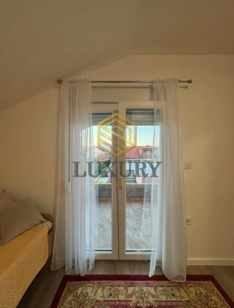 Rent, house, 90m², Donja Gorica, Podgorica