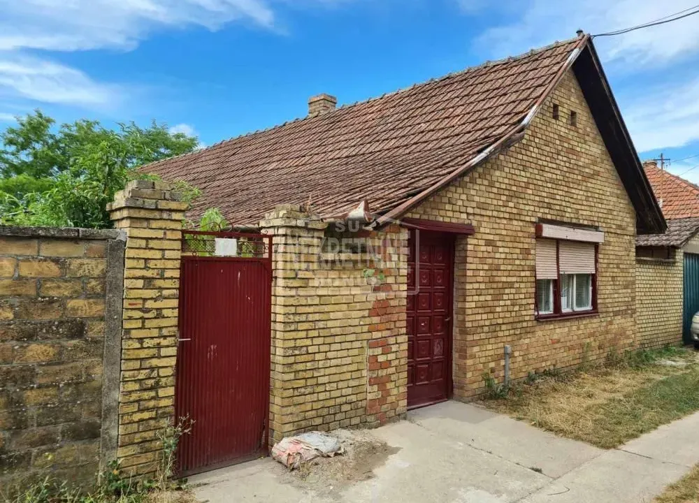 Prodaja, kuća, 127m², Pačir, Bačka Topola