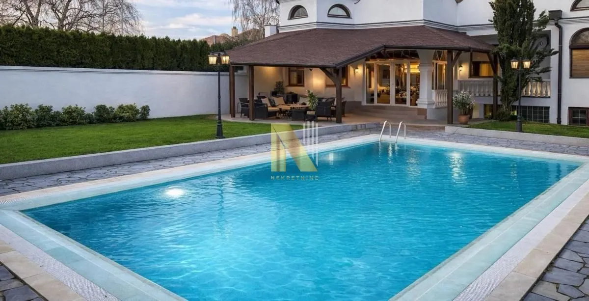 Sale, house, 345m², Salajka, Novi Sad Sve Podlokacije