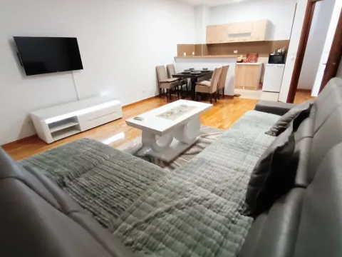 Izdavanje, jednosoban stan, 56m², City Kvart, Podgorica - image 7