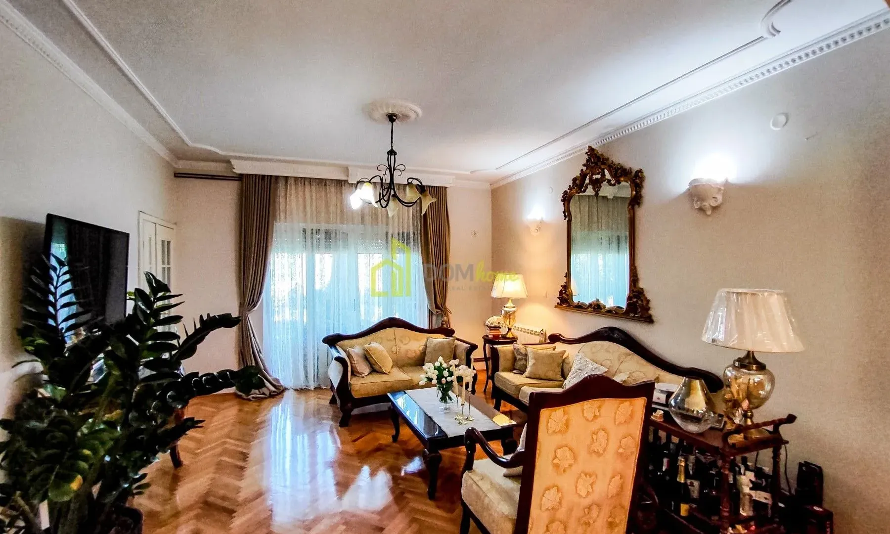 Rent, house, 250m², Donja Gorica, Podgorica