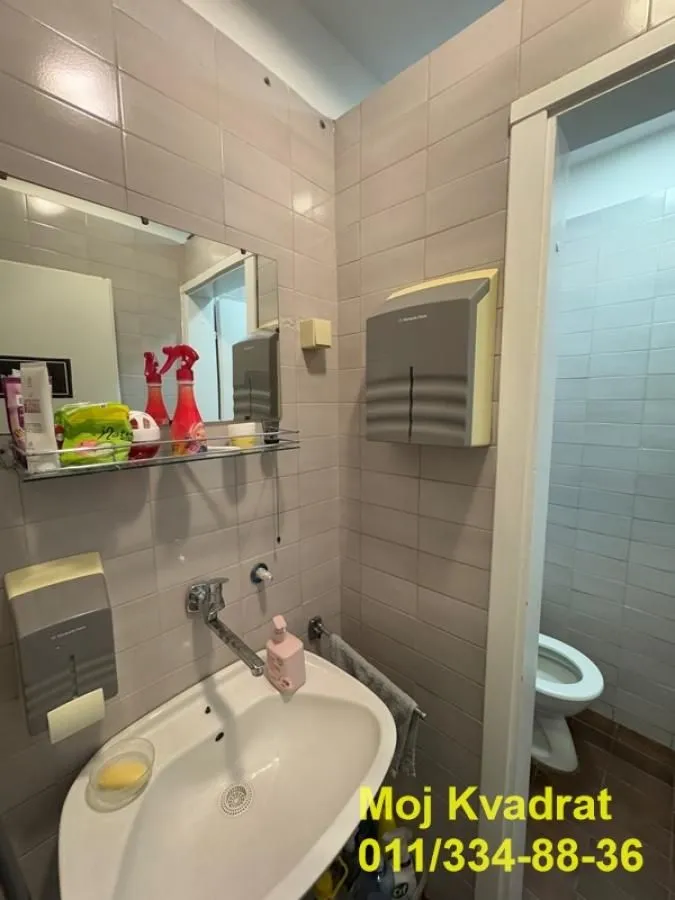 Rent, office space, 136m², Banovo Brdo, Beograd