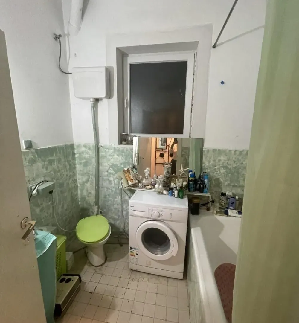 Sale, three bedroom apartment, 97m², Stari Grad, Beograd