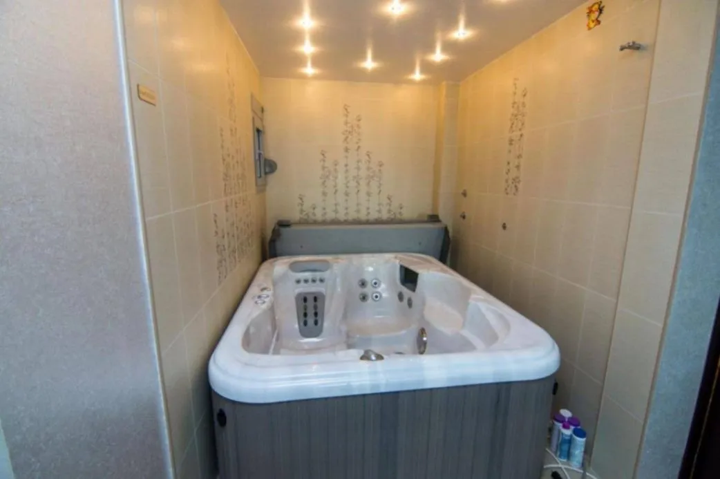 Rent, house, 300m², Budva, Crna Gora