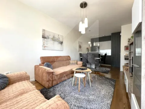 Izdavanje, jednosoban stan, 45m², Pobrežje, Podgorica - image 2