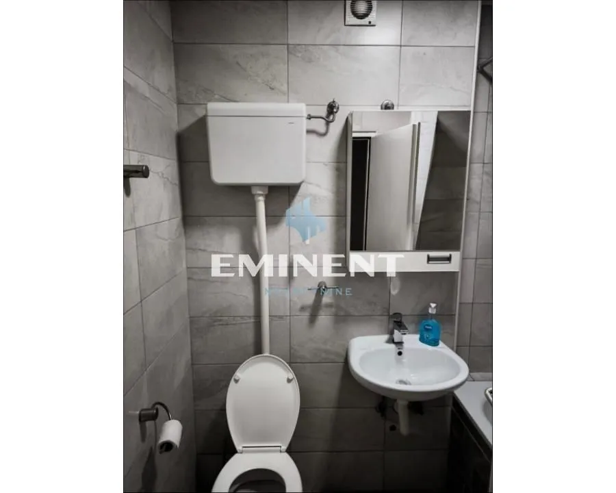 Rent, three bedroom apartment, 85m², Čukarica, Beograd