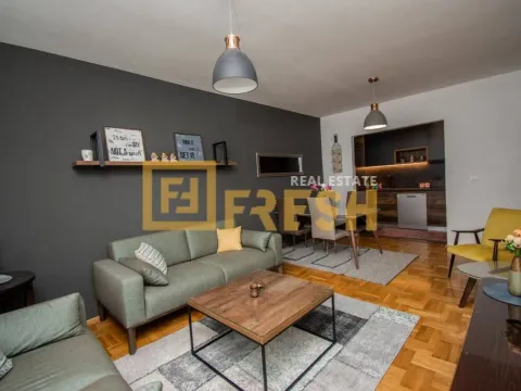 Izdavanje, dvosoban stan, 70m², Donja Gorica, Podgorica - image 5