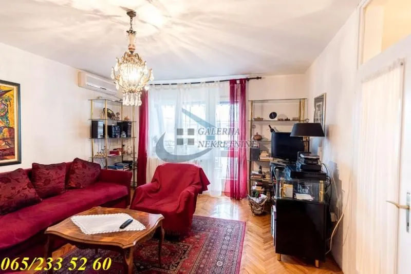 Sale, three bedroom apartment, 88m², Lipov Lad, Zvezdara Sve Podlokacije