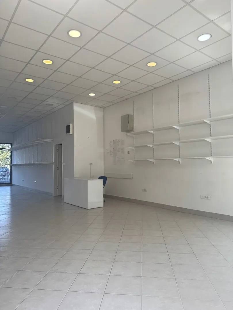 Rent, office space, 120m², Stari Aerodrom, Podgorica