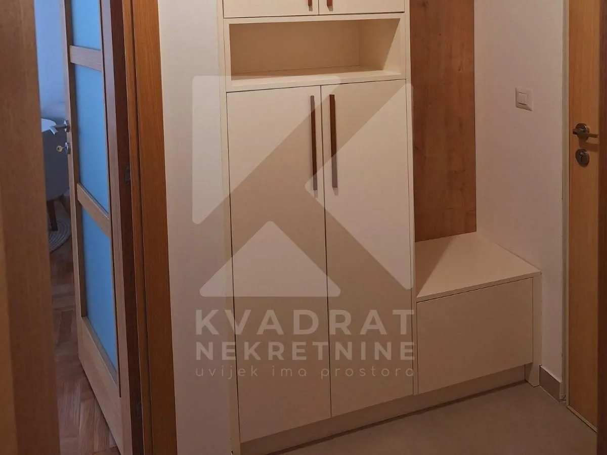 Rent, one bedroom apartment, 45m², Stari Aerodrom, Podgorica