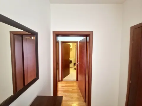 Izdavanje, dvosoban stan, 68m², Budva, Crna Gora - image 9