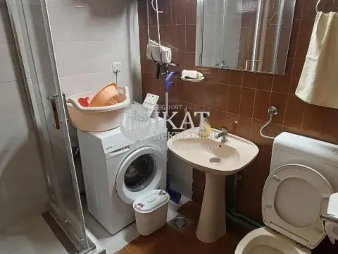 Rent, three bedroom apartment, 54m², Palata Pravde, Beograd - image 12