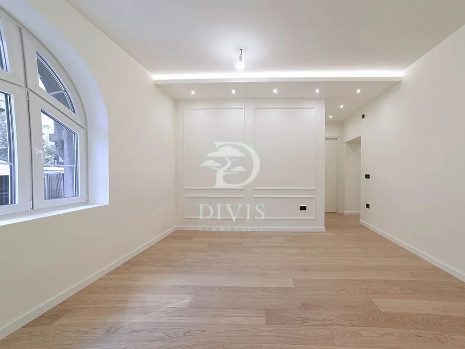 Prodaja, trosoban stan, 70m², Stari Grad, Beograd