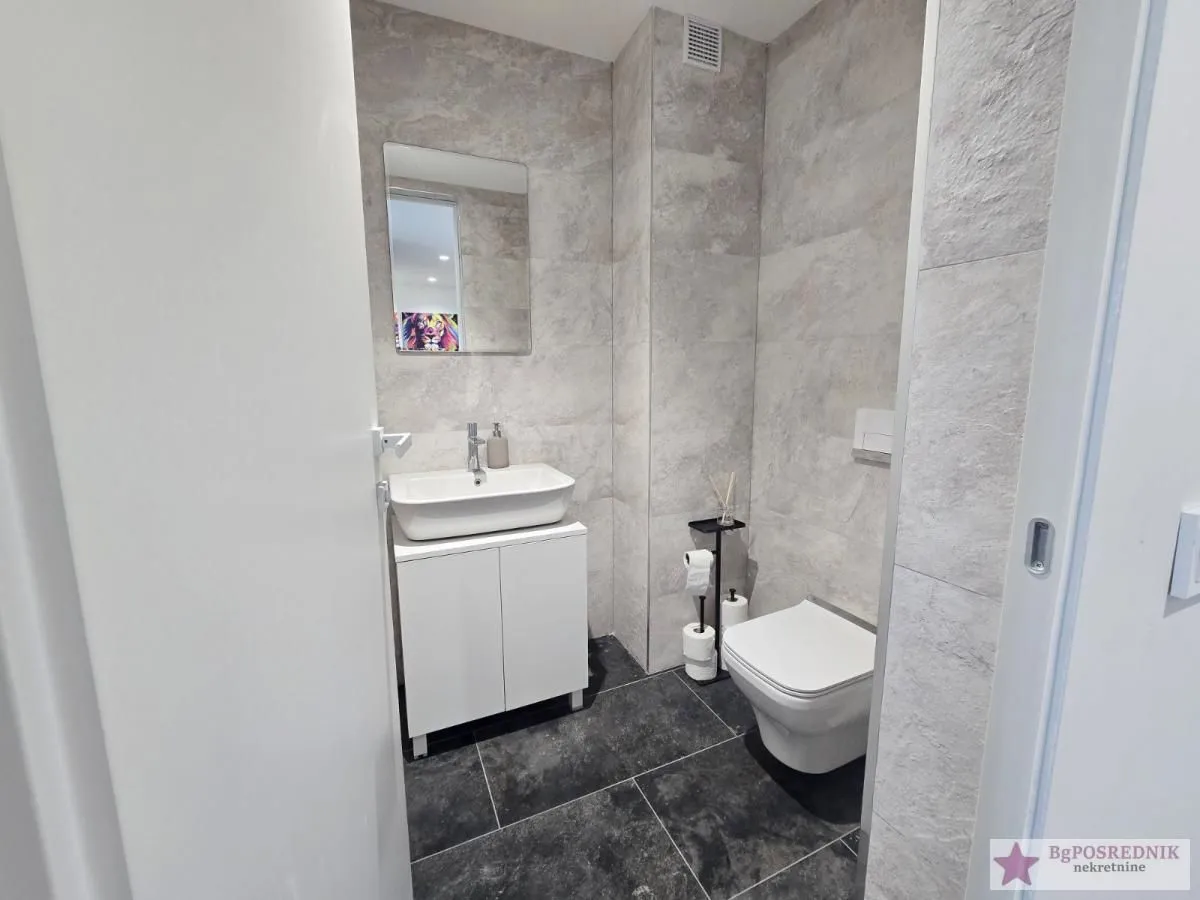 Prodaja, trosoban stan, 99m², Novi Beograd Sve Podlokacije, Beograd