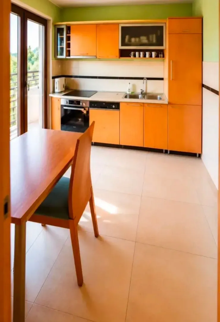 Prodaja, trosoban stan, 200m², Preko Morače, Podgorica