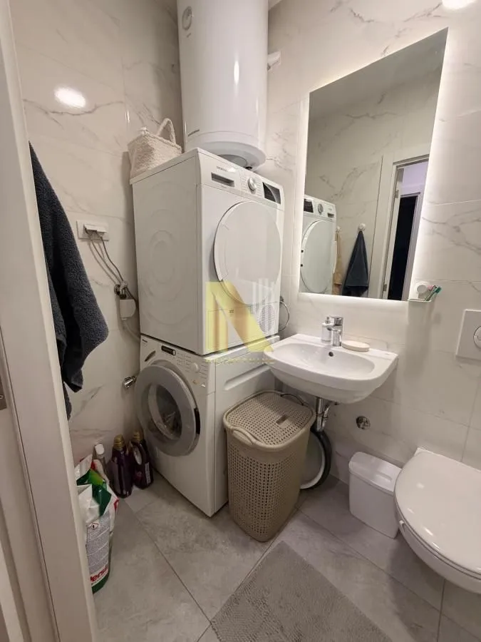 Prodaja, trosoban stan, 67m², Detelinara, Novi Sad Sve Podlokacije