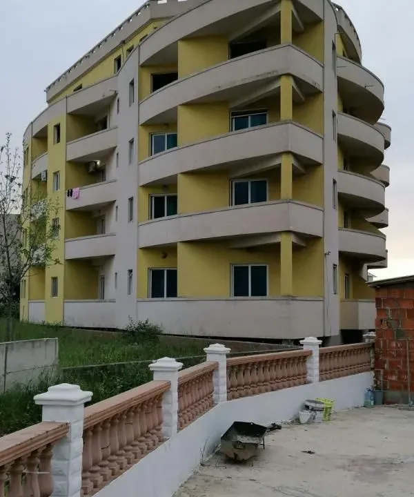 Sale, hospitality venue, 2500m², Dobra Voda, Budva