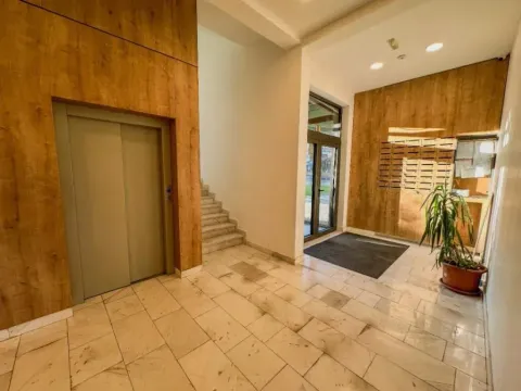 Rent, one bedroom apartment, 48m², Vezirov Most, Podgorica - image 7