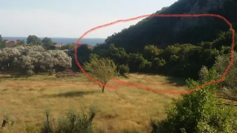 Zemljište in Buljarica