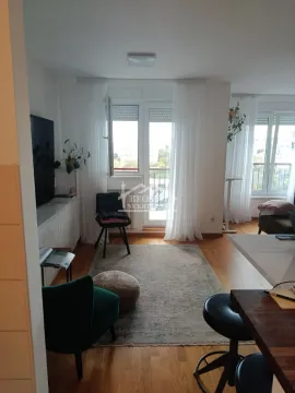 Prodaja, trosoban stan, 84m², Voždovac Sve Podlokacije, Beograd - image 5