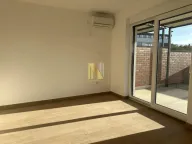 Izdavanje, četvorosoban stan, 154m², Alibegovac, Petrovaradin - image 6