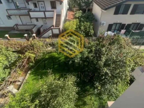 Prodaja, kuća, 250m², Stari Aerodrom, Podgorica - image 4