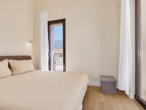 Izdavanje, trosoban stan, 80m², Mrčevac, Tivat - image 9