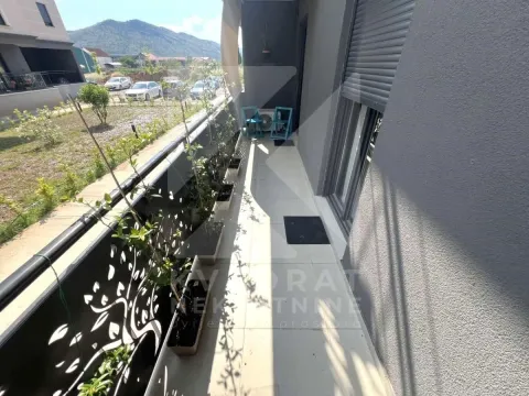 Izdavanje, jednosoban stan, 44m², Tološi, Podgorica - image 12