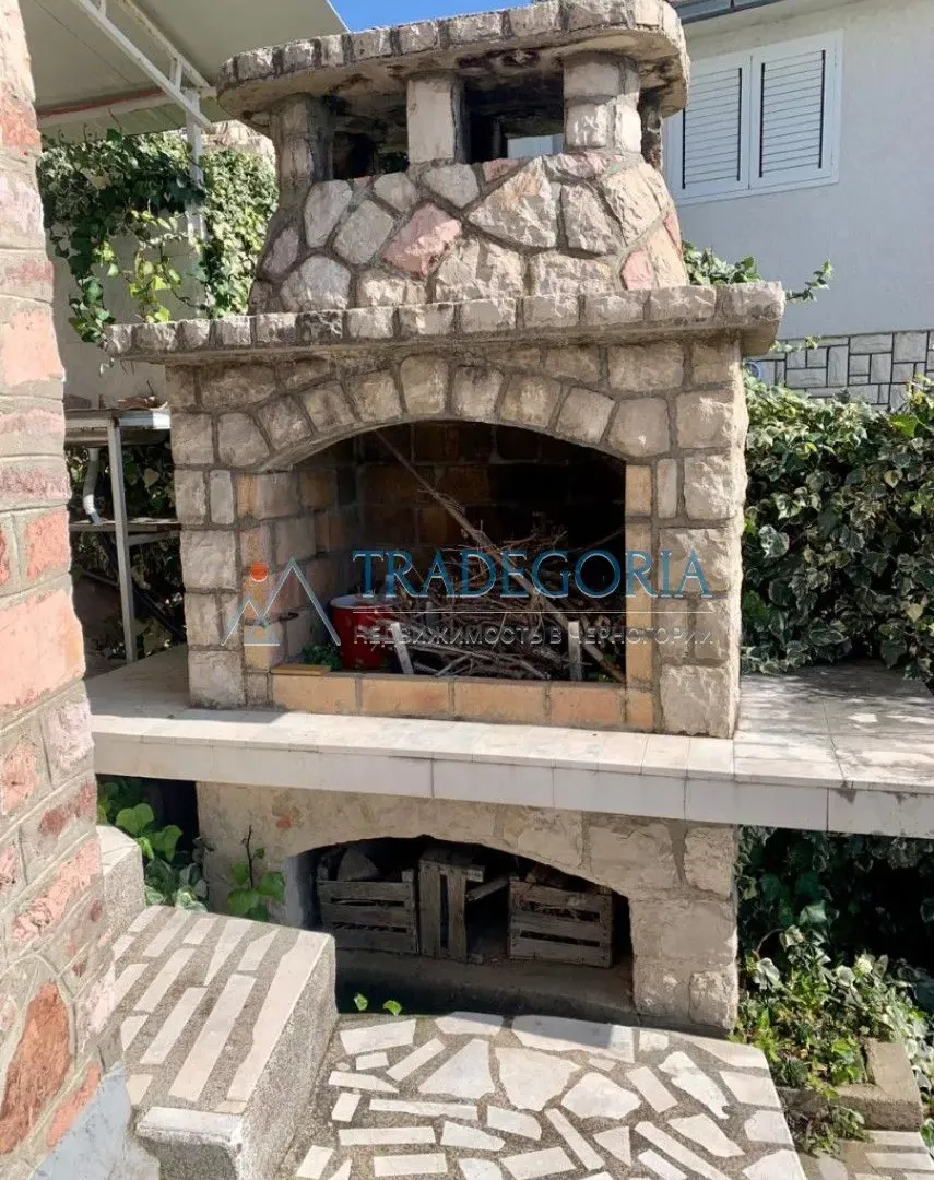 Prodaja, kuća, 240m², Dobra Voda, Bar