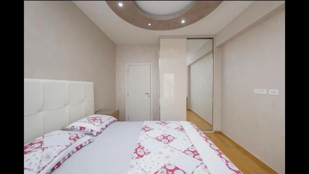 Rent, two bedroom apartment, 81m², Kotor, Crna Gora