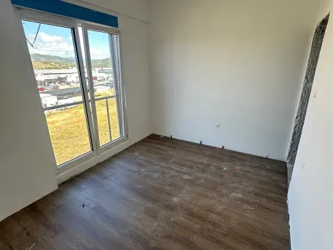 Prodaja, jednosoban stan, 44m², Zabjelo, Podgorica - image 2