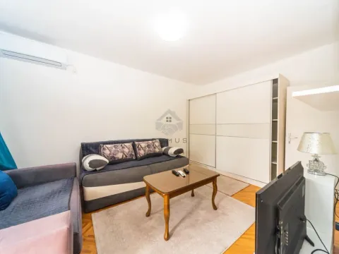 Rent, apartment, 31m², Autobuska stanica, Podgorica - image 2