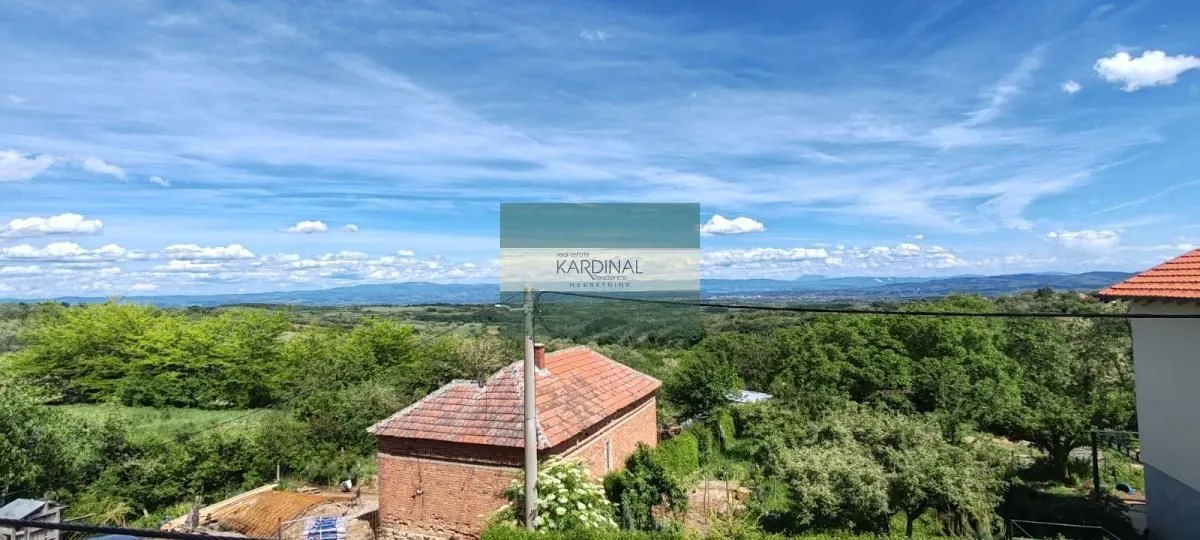 Prodaja, kuća, 250m², Crnče, Jagodina