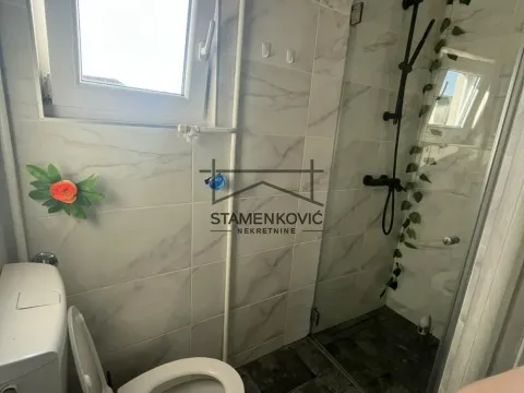 Prodaja, jednosoban stan, 32m², Centar, Novi Sad - image 8