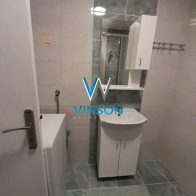 Izdavanje, dvosoban stan, 56m², Novo naselje, Novi Sad