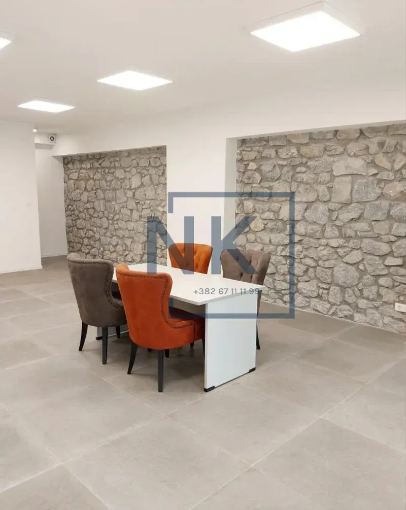 Rent, office space, 120m², Centar, Podgorica