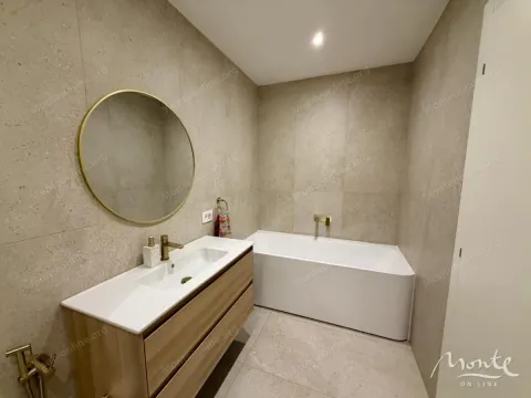 Prodaja, kuća, 220m², Tivat, Crna Gora - image 13